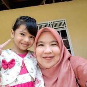 Nanny Jumriani profile icon