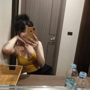 กล้วยอบเนย โรยเกลือ profile icon