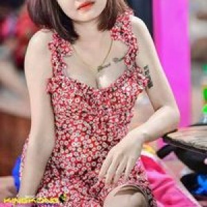 ซี พลอย. profile icon