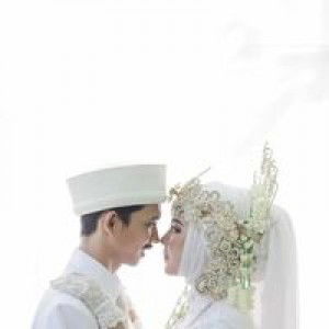 Allin Andrianni profile icon