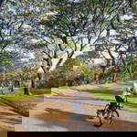 Putri Eka profile icon