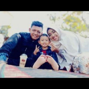 Iis Sholeha profile icon