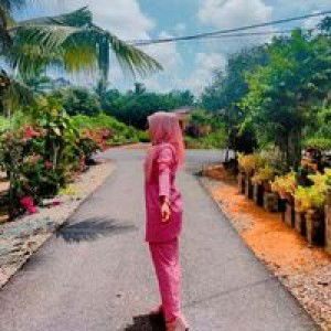 NHazirah Aguilera profile icon