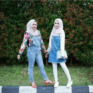 Riska Prihandayani profile icon