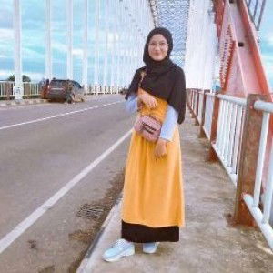 Ema wati Wati profile icon