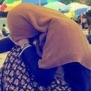 Wan Nuraizan Sabandi profile icon