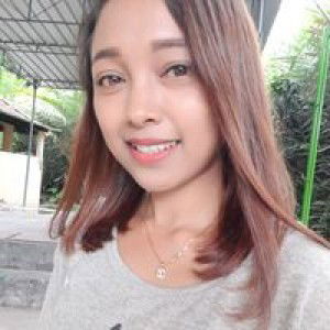 Riezma Queeni profile icon