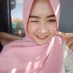 Nur Hanifah profile icon