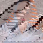 Rewadee Paentong profile icon