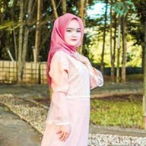 Alizafitriani profile icon