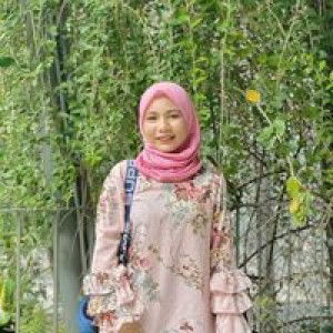 Ella Loyy profile icon