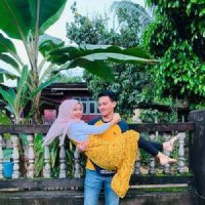 Cik Eyma profile icon