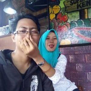 Yenii Jefri Pramatasari profile icon