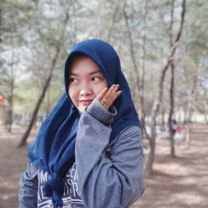 Fitriana Putri profile icon