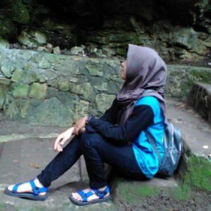 Devie Puspita profile icon