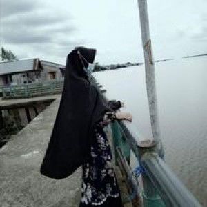 Nur Asniati Nur profile icon