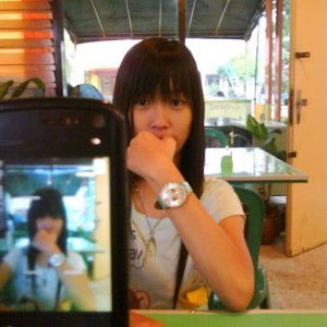 fiefie hermawati profile icon