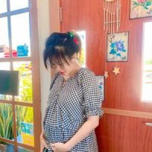 โบว์ ก่องจ๊อง profile icon