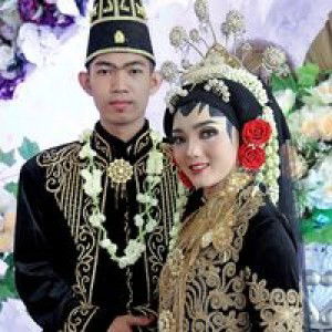 Intan Anastasya Pieters profile icon