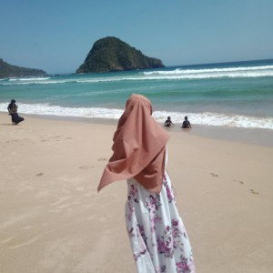 Enti Nila Fitriatus Sholekah profile icon