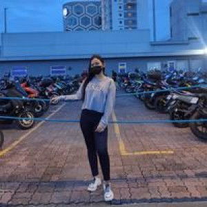 Reinalyn Valencia profile icon