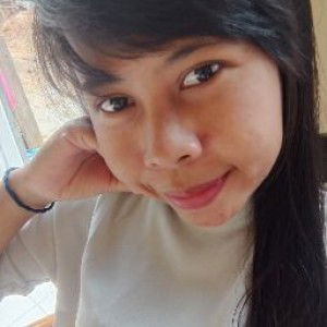 Leni Apriliyani profile icon