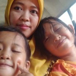 Siti Nurul Husna profile icon