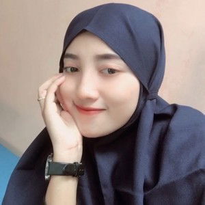 Rika Farichah profile icon