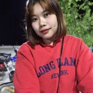 หงษ์ หยก profile icon