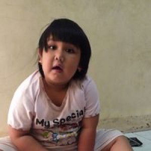 Novi ria setiaji profile icon