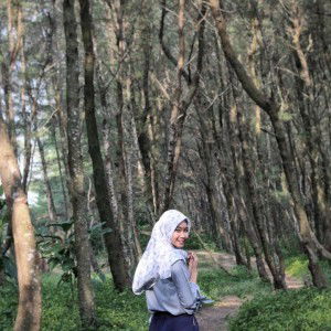 Arin Kurniasih profile icon