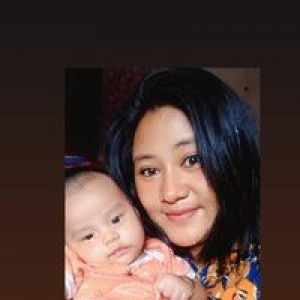 Zizi Sinabutar profile icon