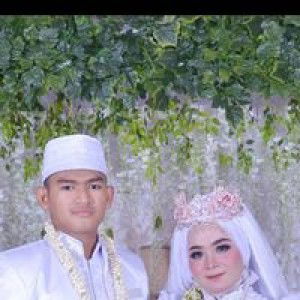 Hamdah Anjir profile icon