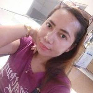 Leah Tumabini profile icon