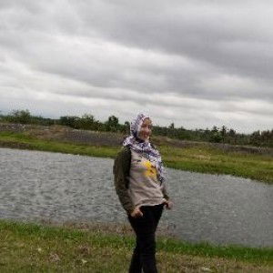 Nunik Varia Helmi profile icon