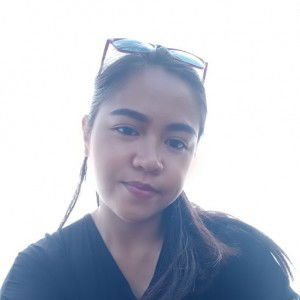 Rosalyn Vi profile icon