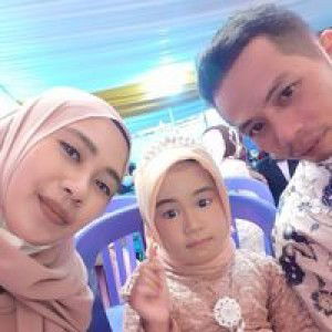 ERna Wati profile icon