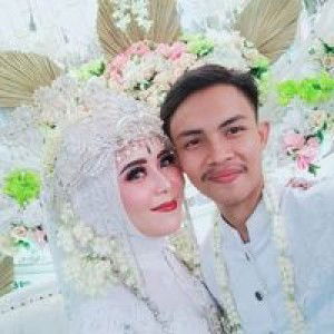 Tya Tiyoll profile icon