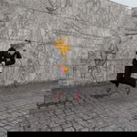 Lisa Nur profile icon