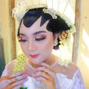 Shelfi Oktavia profile icon