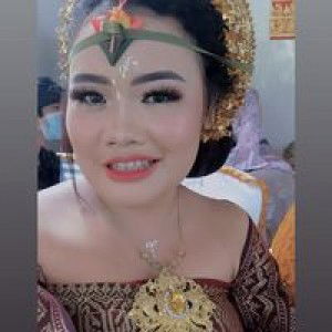 Neng Gisel Shella profile icon