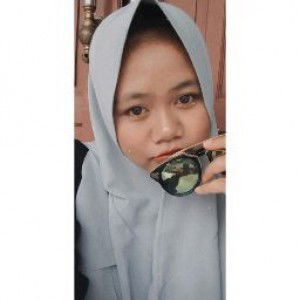 Iis Nurul Badriah profile icon