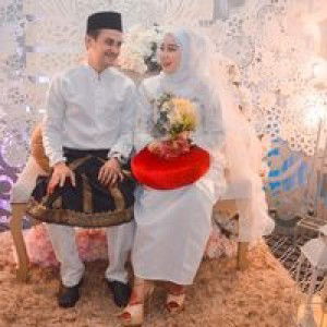 Eika Lola profile icon