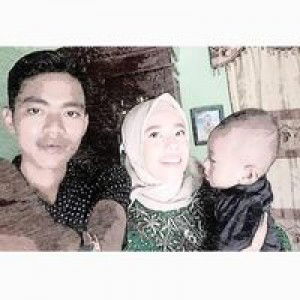 Monica Desi Daria profile icon