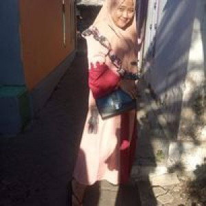 Putri Wulandari profile icon