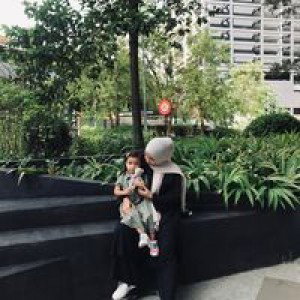 Allia Amanina profile icon