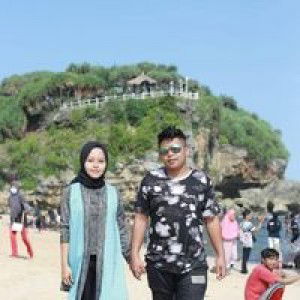 Yulii Kusuma Wardanii profile icon