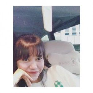 DWI AYU PRAPTIWI profile icon
