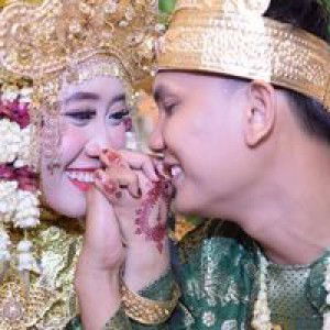 Enda Padila Sari profile icon