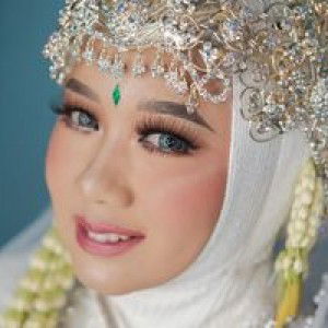 Siti Nurhayati profile icon